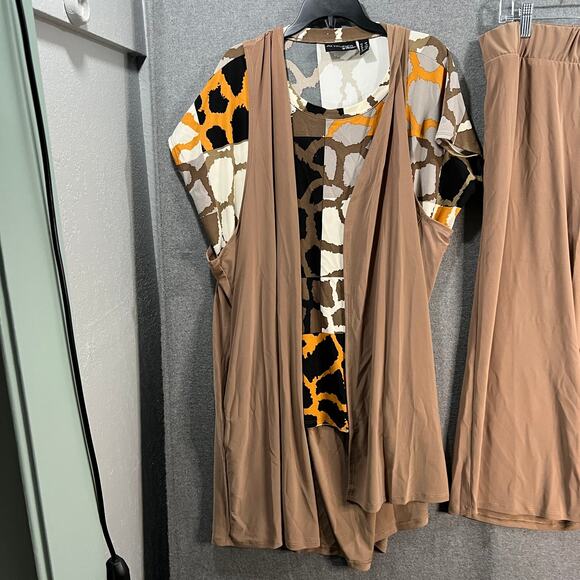 Attitudes by Renee Petite Global Illusion 3 Piece Set Cocoa Giraffe, MP - Picture 4 of 13